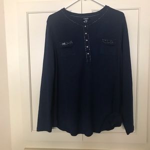 Women’s Top w/long sleeves Sequin & bead trim